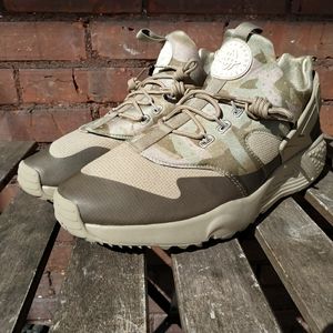 Nike Huarache Utility Khaki